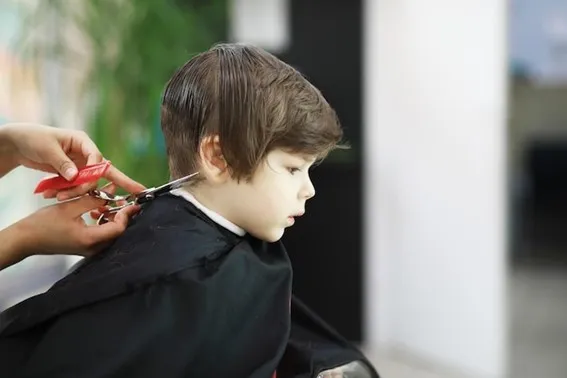 Especialista em Cabelo Infantil no Tatuapé: A Experiência da Corte Kids