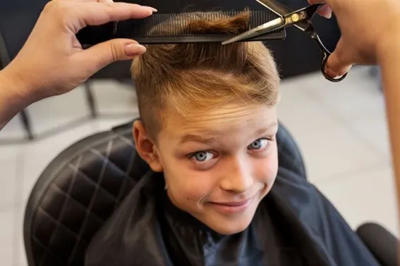 Cortes de Cabelo Infantil na Mooca: Transformando Sorrisos em Estilo