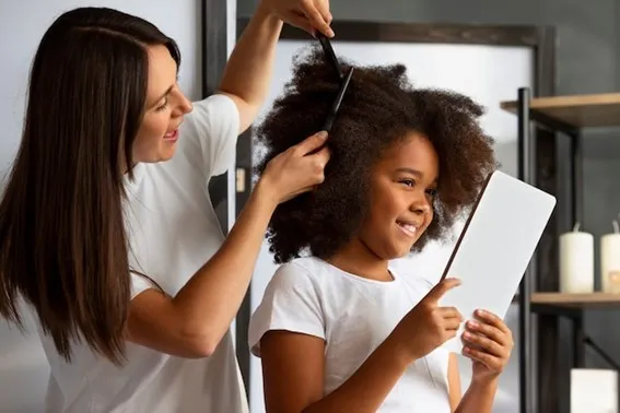 Especialista em Cabelo Infantil Feminino na Corte Kids