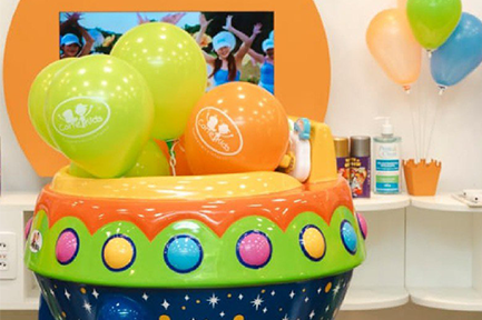 Equipe e Fachada Corte Kids Jardim Sul